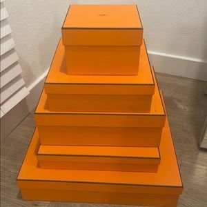 Hermes boxes *authentic*